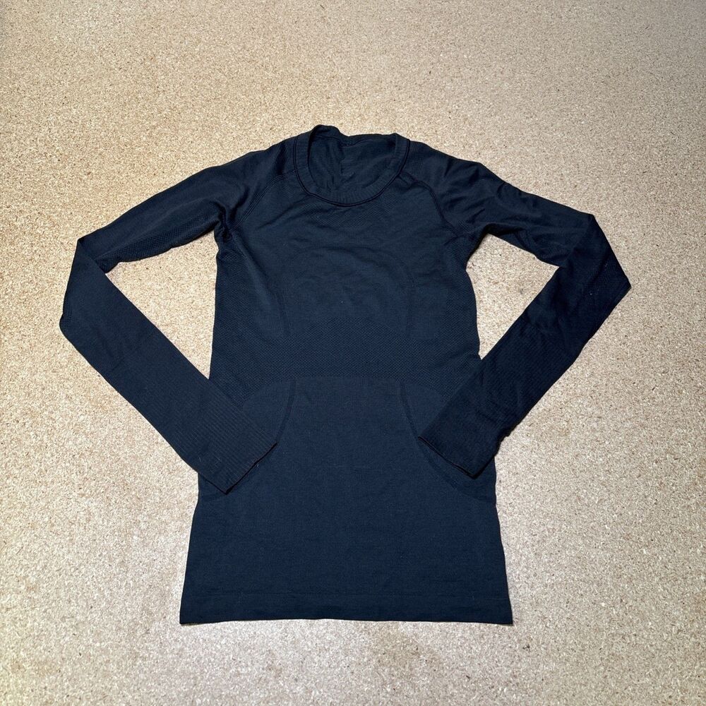 lululemon Swiftly Tech Long-Sleeve Shirt Waist Length Size 4 D2
